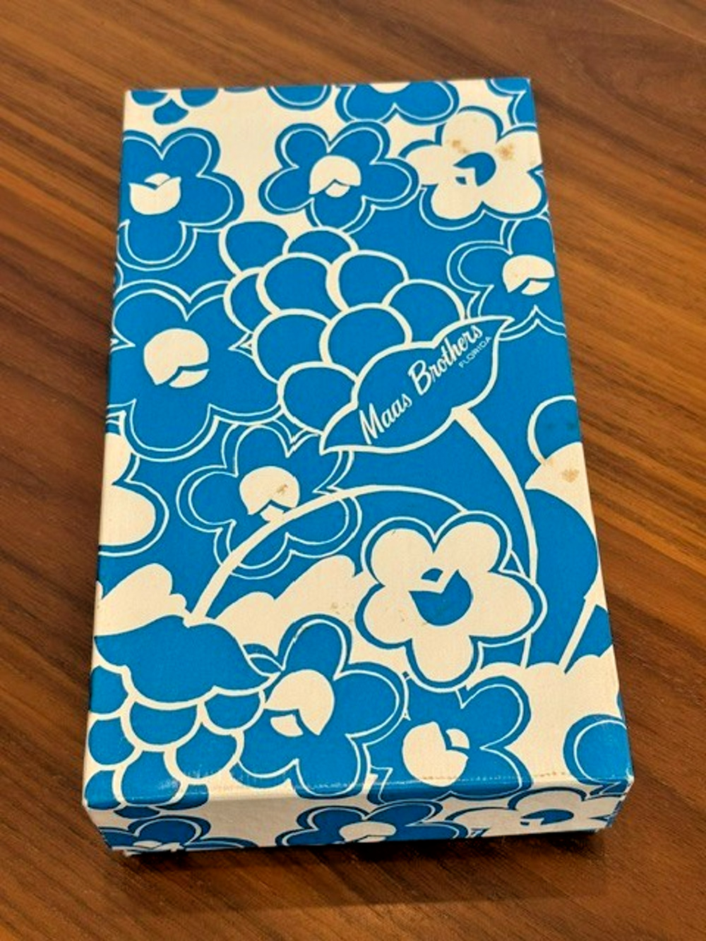 Vintage MAAS BROTHERS FLORIDA Gift Box Wrap Packaging Floral Mod Flower 60s 70s